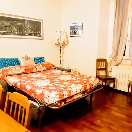 Sunday's Flat/monolocale Zona Bocconi Διαμέρισμα *