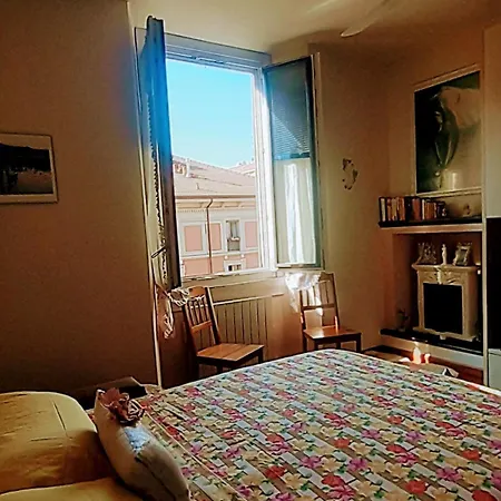 Sunday's Flat/monolocale Zona Bocconi Apartamento *
