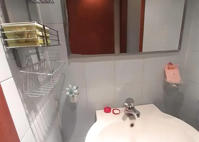 Sunday's Flat/monolocale Zona Bocconi *