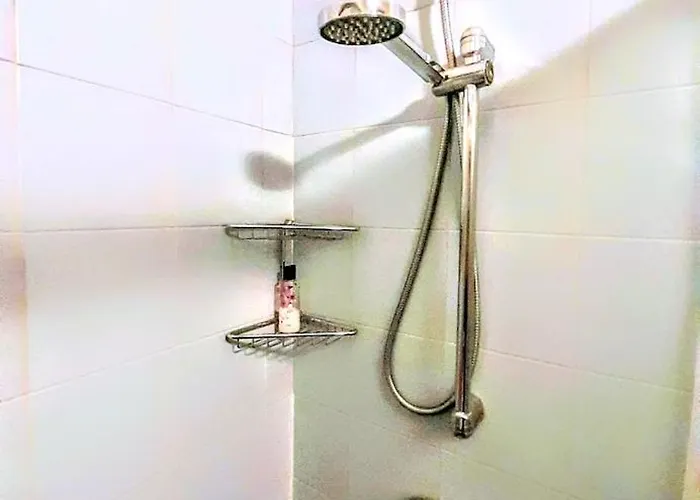 Sunday's Flat/monolocale Zona Bocconi 아파트 밀라노