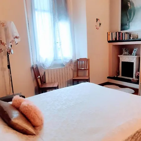 Sunday's Flat/monolocale Zona Bocconi Apartament Mediolan